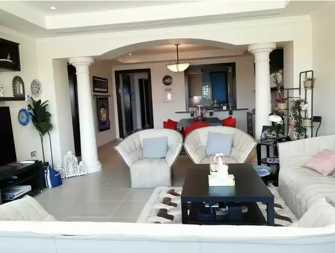Residential Ready Property 2 Bedrooms F/F Townhouse  for rent in Al Sadd , Doha #7778 - 1  image 